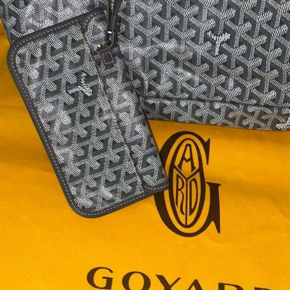 GOYARD Saint Louis GM Bag - Picture 11 of 16